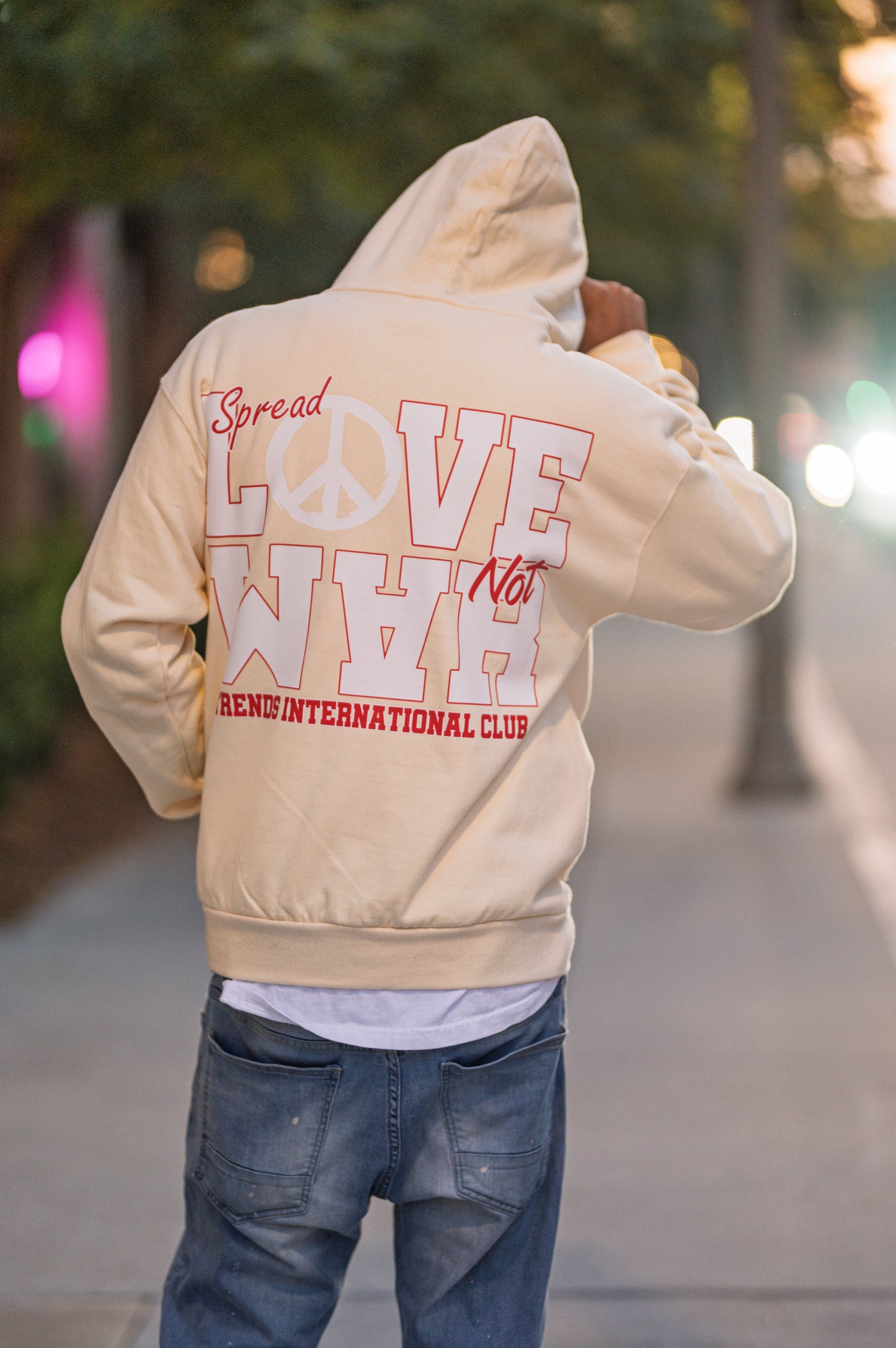 Spread Love Not War Hoody Cream